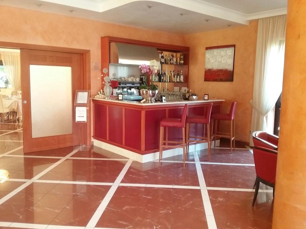 Gullo Hotel Acconia Dış mekan fotoğraf