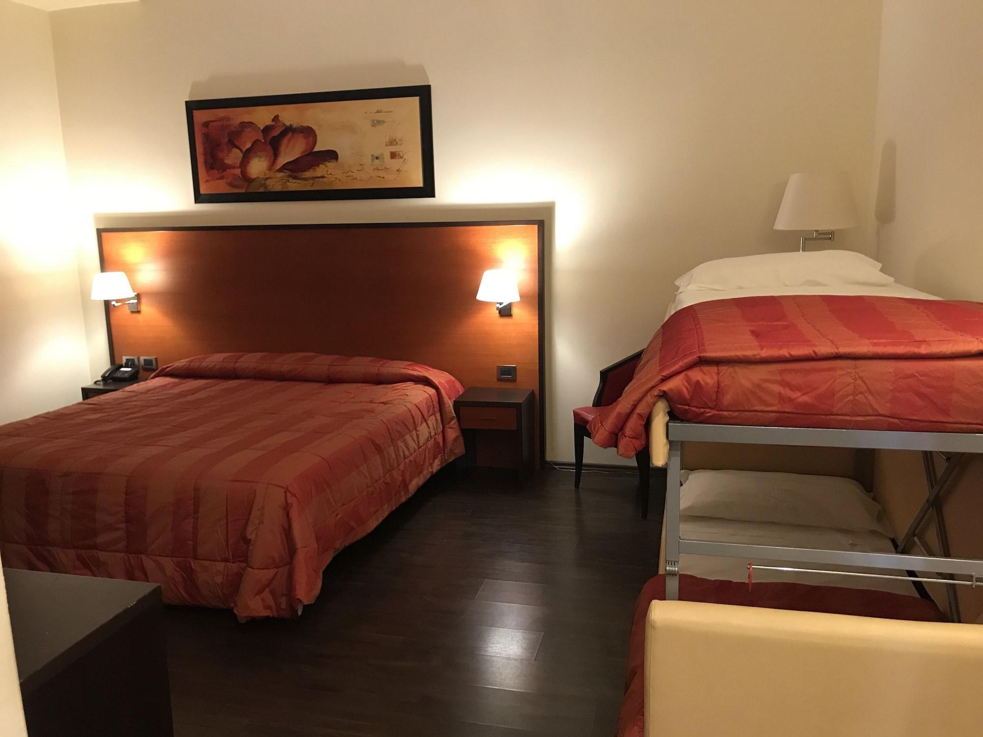 Gullo Hotel Acconia Dış mekan fotoğraf